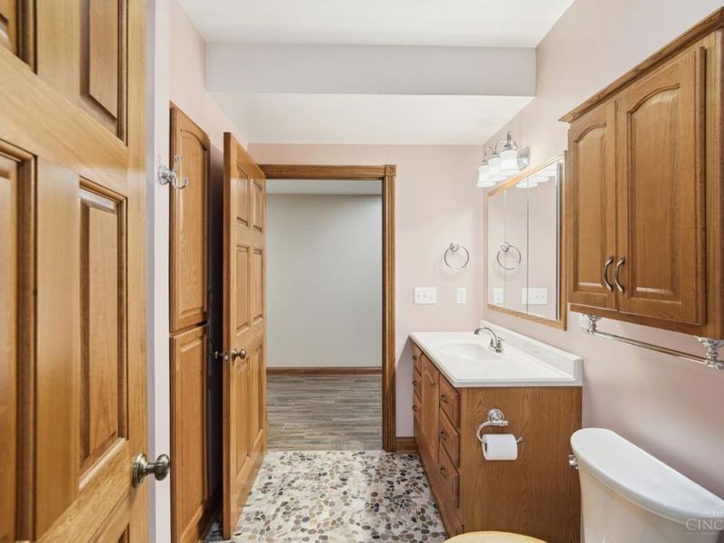 5739 Squirrelsnest Lane, Colerain Township, OH 45252 Photo 69