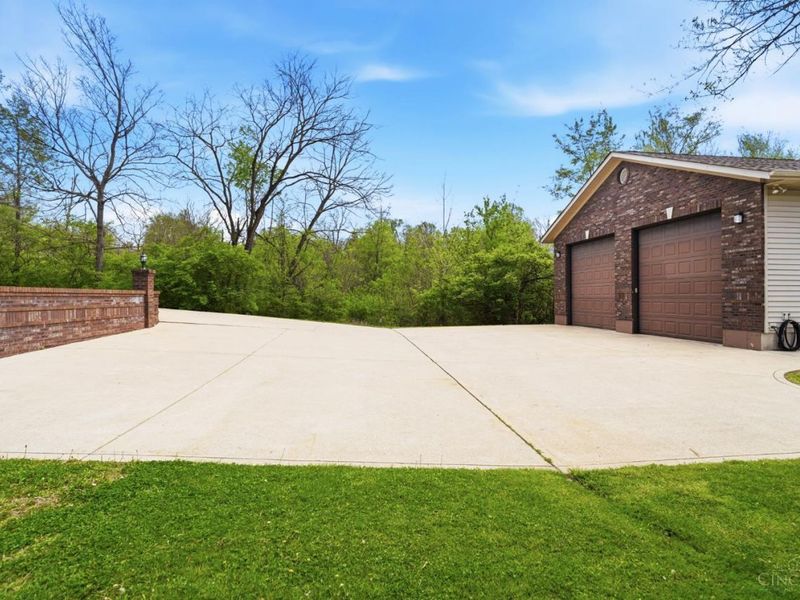 5739 Squirrelsnest Lane, Colerain Township, OH 45252 Photo 83