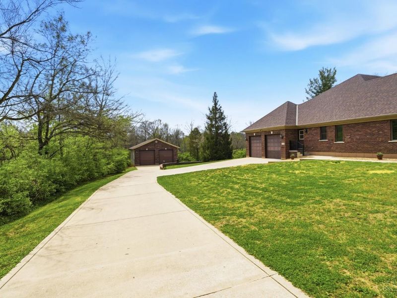 5739 Squirrelsnest Lane, Colerain Township, OH 45252 Photo 92