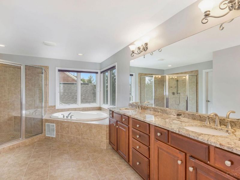 6709 Sandy Shores Drive, Miami Twp, OH 45140 Photo 37