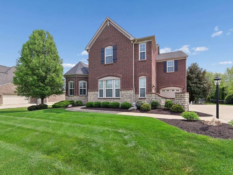 7242 Clawson Court, West Chester, OH 45069 Photo 1