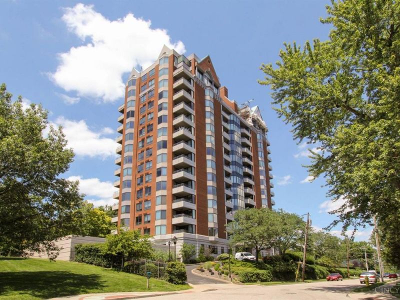 2121 Alpine Place, Unit 1501, Cincinnati, OH 45206 Photo 1