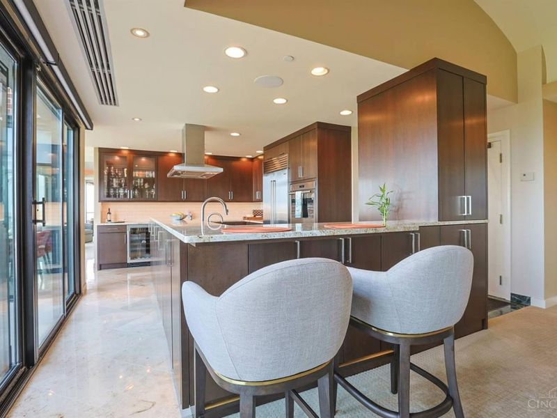 2121 Alpine Place, Unit 1501, Cincinnati, OH 45206 Photo 21