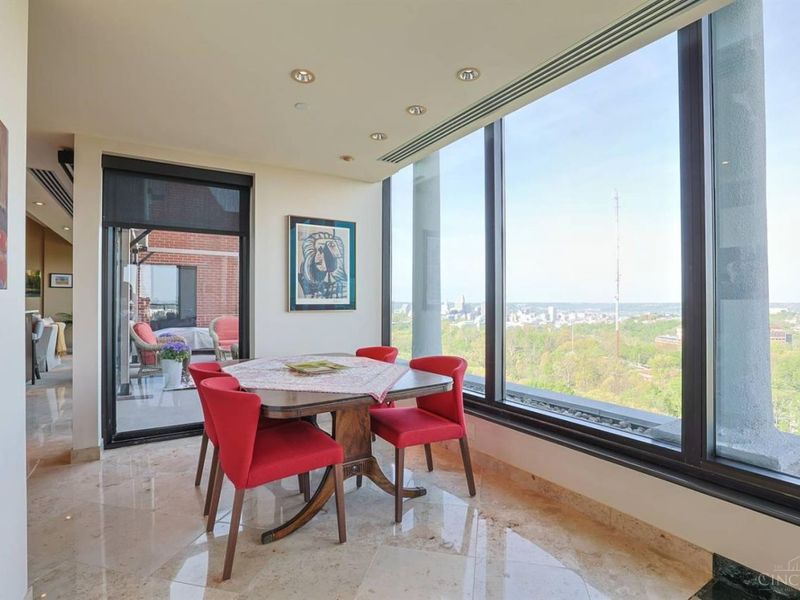 2121 Alpine Place, Unit 1501, Cincinnati, OH 45206 Photo 25