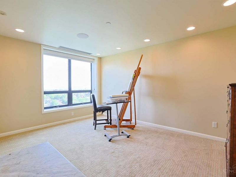 2121 Alpine Place, Unit 1501, Cincinnati, OH 45206 Photo 35