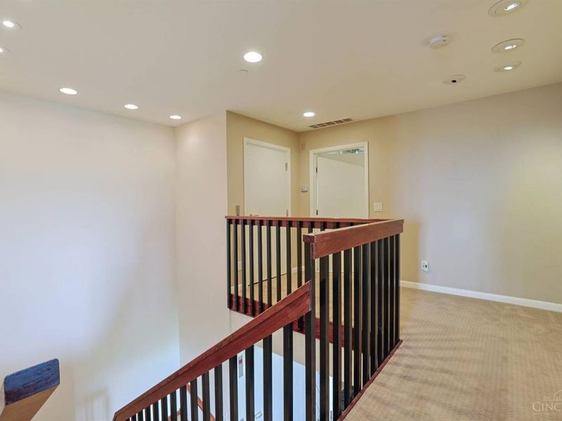 2121 Alpine Place, Unit 1501, Cincinnati, OH 45206 Photo 38