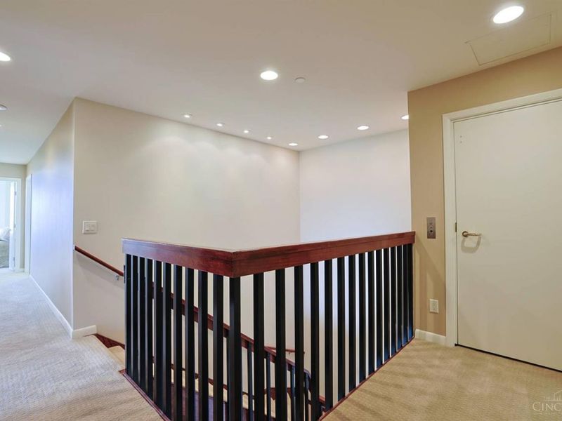 2121 Alpine Place, Unit 1501, Cincinnati, OH 45206 Photo 39