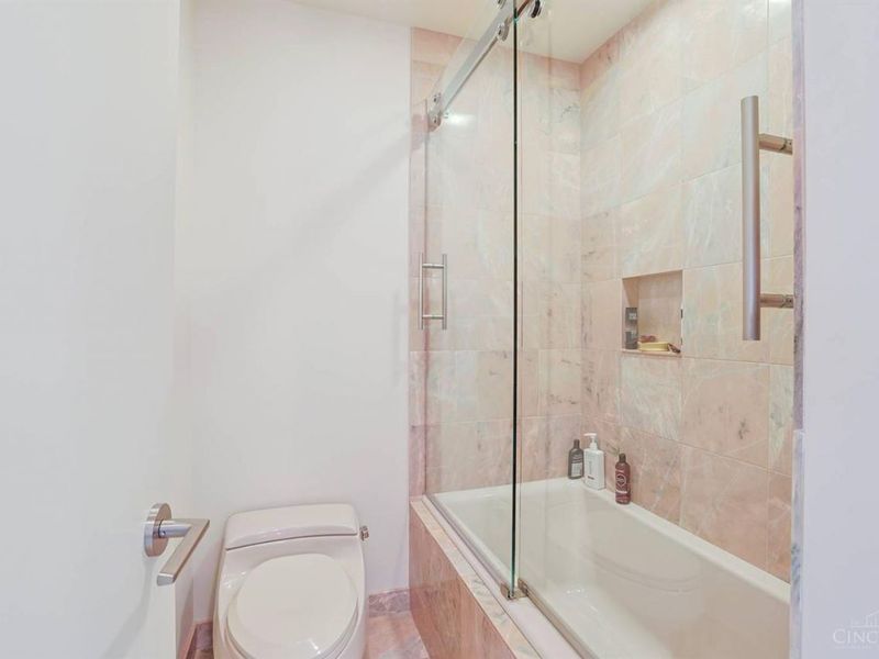 2121 Alpine Place, Unit 1501, Cincinnati, OH 45206 Photo 43