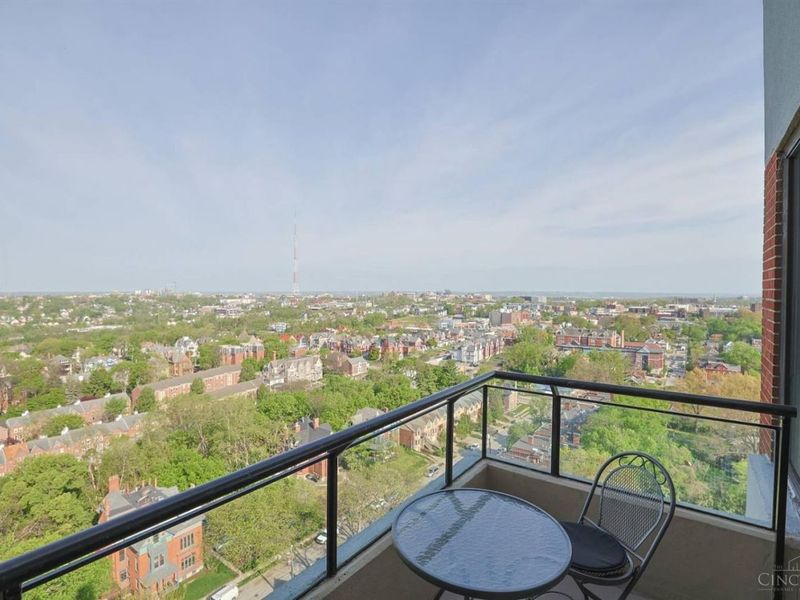 2121 Alpine Place, Unit 1501, Cincinnati, OH 45206 Photo 58