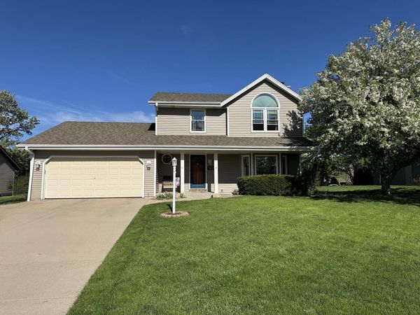 W162N10528 Auburn LANE, Germantown, WI 53022