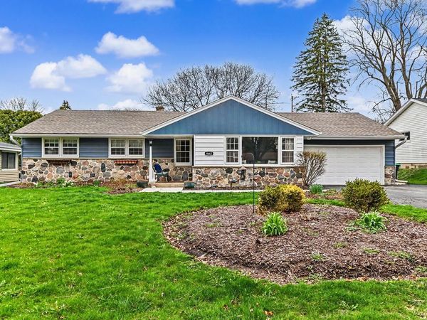 4662 N Parkside DRIVE, Wauwatosa, WI 53225