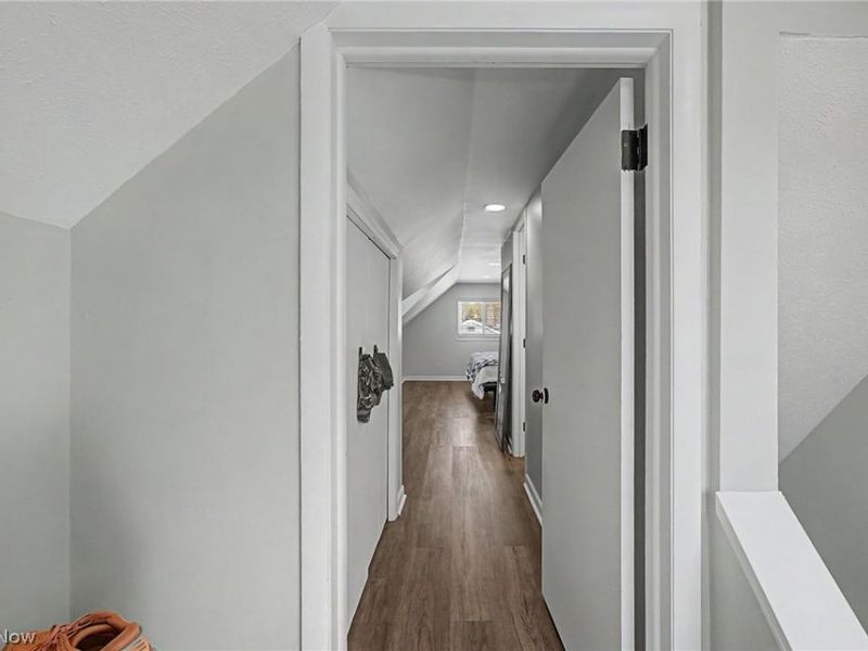 38346 Dolores Drive , Eastlake, OH 44095 Photo 14