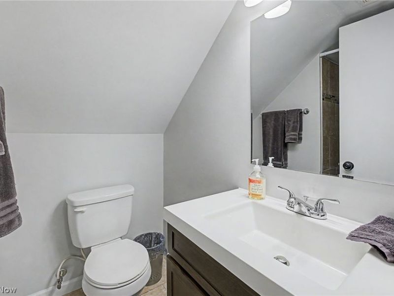 38346 Dolores Drive , Eastlake, OH 44095 Photo 17