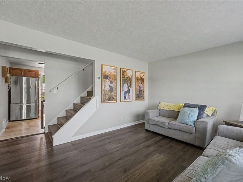 38346 Dolores Drive , Eastlake, OH 44095 Photo 4