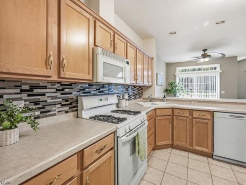 5 Hunters Woods Boulevard , Unit 5A, Canfield, OH 44406 Photo 19