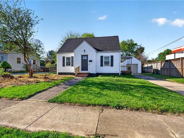 14 Meadow Drive, Fairborn, OH 45324