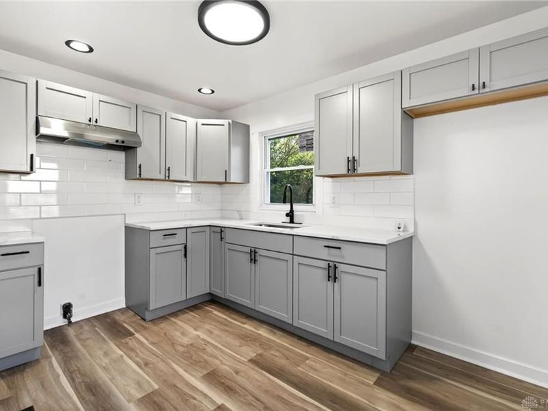 14 Meadow Drive, Fairborn, OH 45324 Photo 9