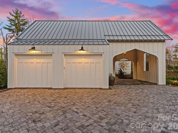 97 Emerald Necklace Drive, Asheville, NC 28803