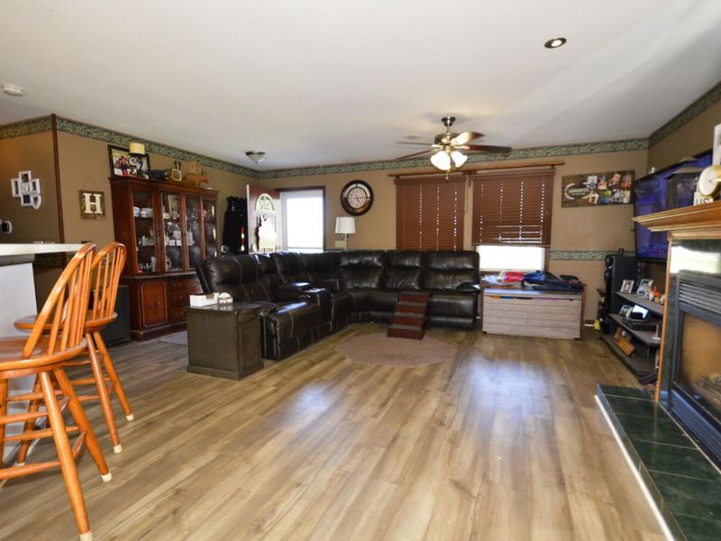 8100 State Route 56 , Mechanicsburg, OH 43044 Photo 13