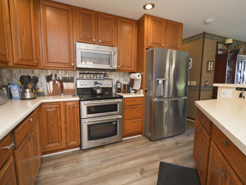 8100 State Route 56 , Mechanicsburg, OH 43044 Photo 16