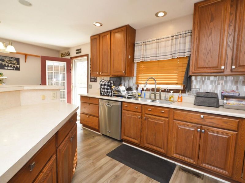 8100 State Route 56 , Mechanicsburg, OH 43044 Photo 22