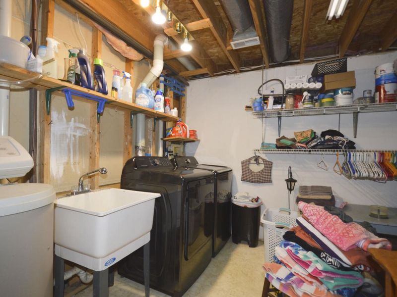 8100 State Route 56 , Mechanicsburg, OH 43044 Photo 42