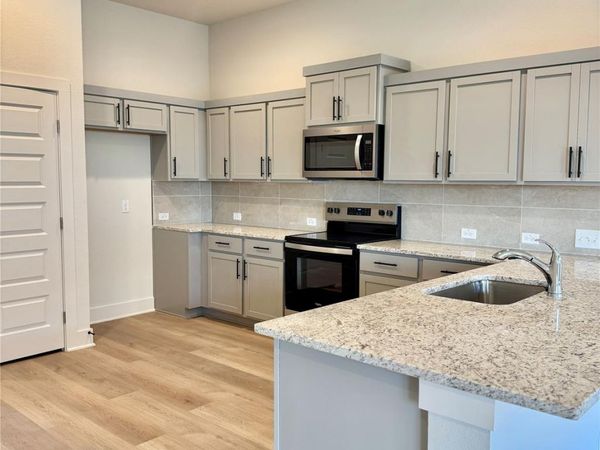 100 Zayd CT, Unit A, Jarrell, TX 76537