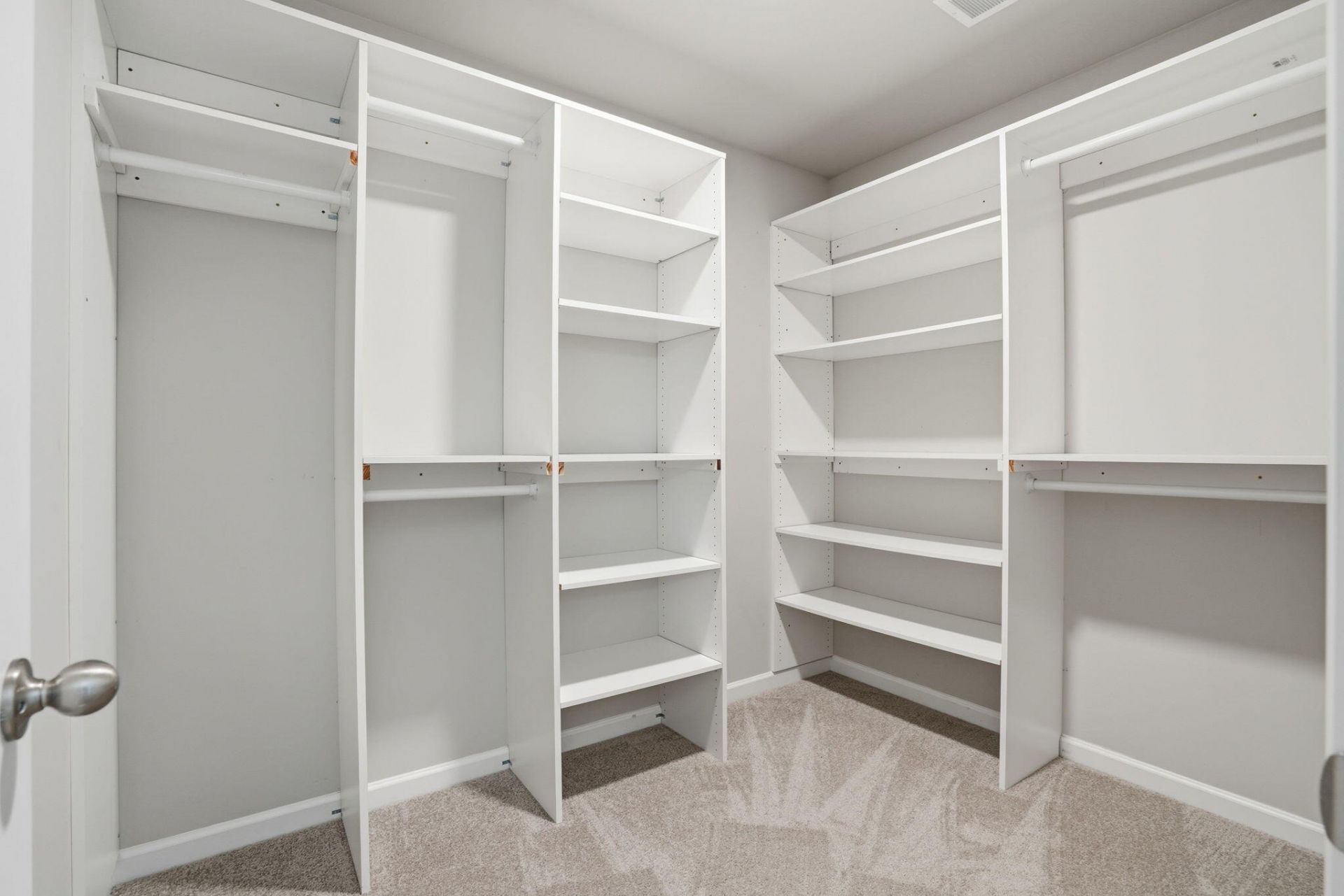 3811 Grateful Road Photo 16