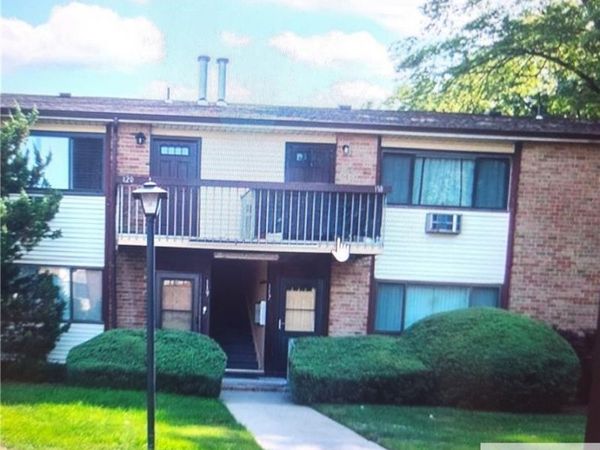 117 Cricket Lane , Woodbridge, NJ 07095