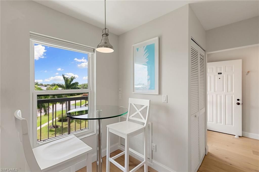 730 W Elkcam Cir, Unit 404, Marco Island, FL 34145 Photo