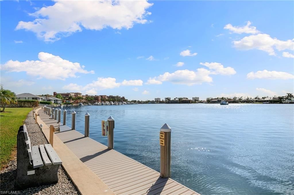 730 W Elkcam Cir, Unit 404, Marco Island, FL 34145 Photo