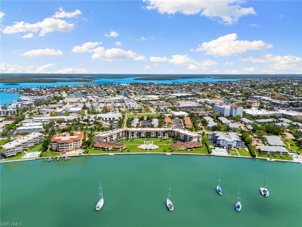 730 W Elkcam Cir, Unit 404, Marco Island, FL 34145 Photo