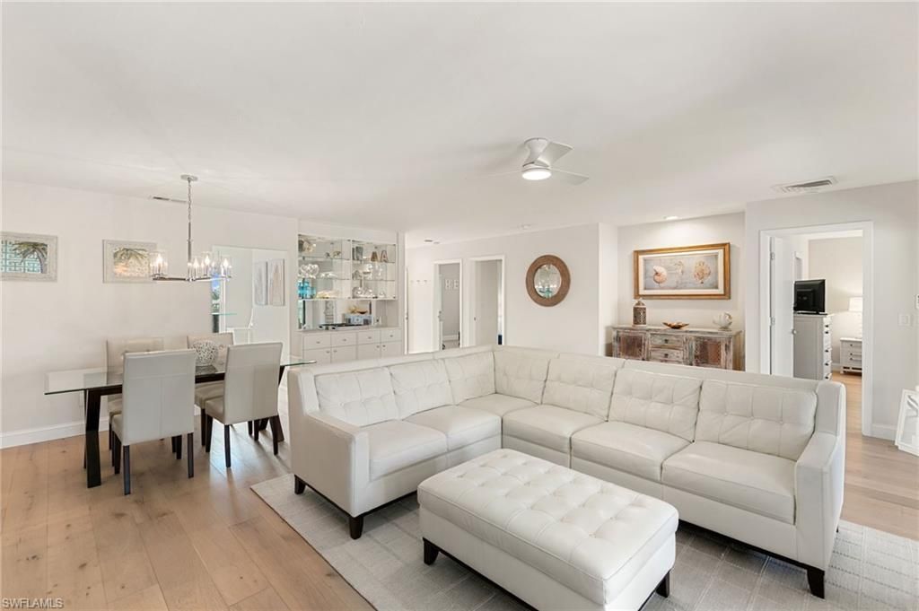 730 W Elkcam Cir, Unit 404, Marco Island, FL 34145 Photo