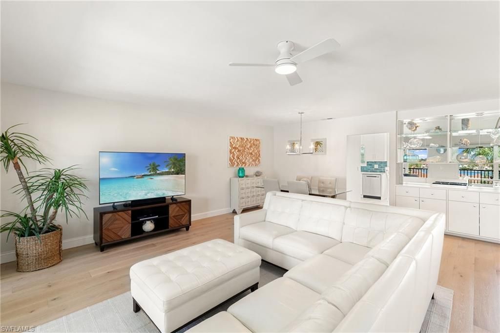 730 W Elkcam Cir, Unit 404, Marco Island, FL 34145 Photo