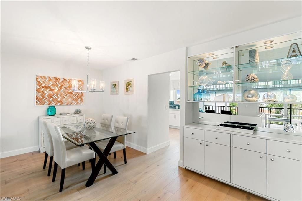 730 W Elkcam Cir, Unit 404, Marco Island, FL 34145 Photo