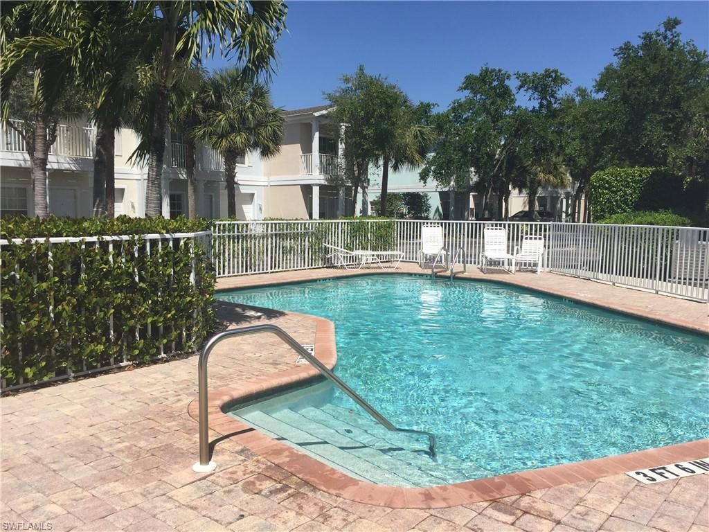 3264 Amanda Ln , Unit 4, Naples, FL 34109 Photo