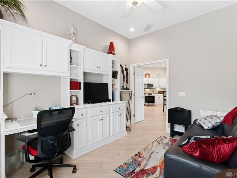 697 Legendary Way, Centerville, OH 45458 Photo 11