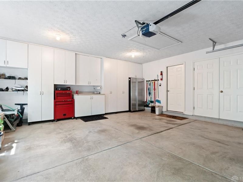 697 Legendary Way, Centerville, OH 45458 Photo 8