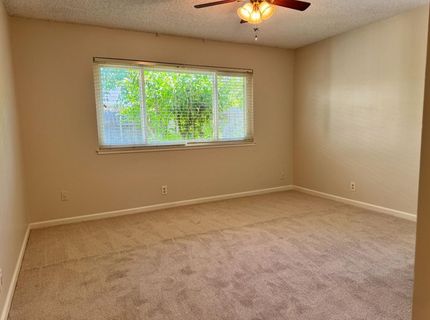 2791 Bradshaw Rd, Sacramento, CA 95827 Photo