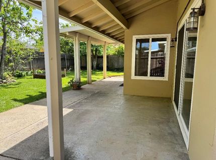 2791 Bradshaw Rd, Sacramento, CA 95827 Photo