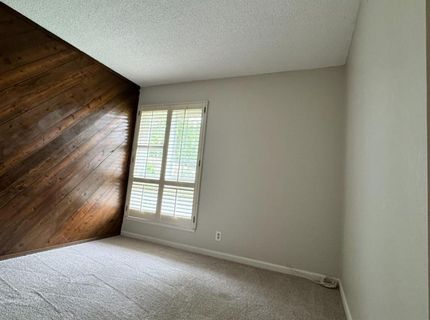 2791 Bradshaw Rd, Sacramento, CA 95827 Photo
