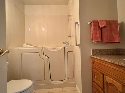 2791 Bradshaw Rd, Sacramento, CA 95827 Photo