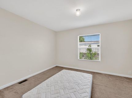 6410 Capital Cir #32, Unit 32, Sacramento, CA 95828 Photo