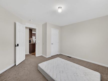 6410 Capital Cir #32, Unit 32, Sacramento, CA 95828 Photo