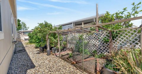 6410 Capital Cir #32, Unit 32, Sacramento, CA 95828 Photo