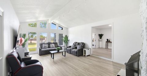 12301 E Jahant Rd, Acampo, CA 95220 Photo