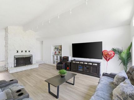 12301 E Jahant Rd, Acampo, CA 95220 Photo