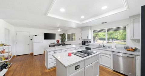 12301 E Jahant Rd, Acampo, CA 95220 Photo