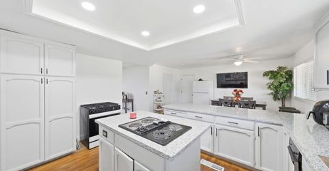 12301 E Jahant Rd, Acampo, CA 95220 Photo