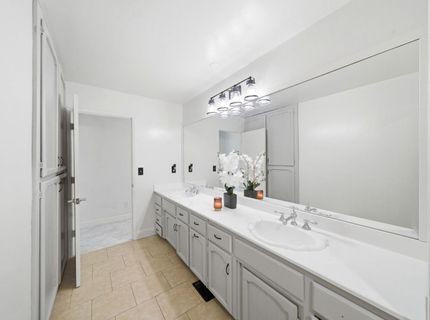 12301 E Jahant Rd, Acampo, CA 95220 Photo